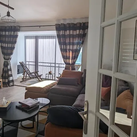 Apartment Confortable A Epinal: 2 Chambres, Parking Prive, Tv, Wifi, Proche Commerces Et Evenements - Fr-1-589-641